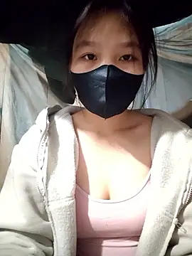 linh-miu99 online show from 11, 1, 2026