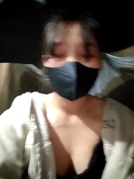 linh-miu99 online show from 9, 1, 2026