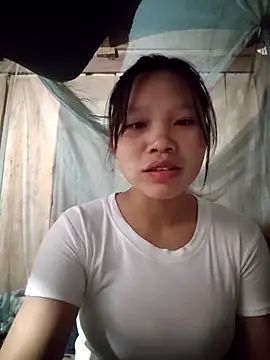 linh-miu99 online show from 3, 3, 2026