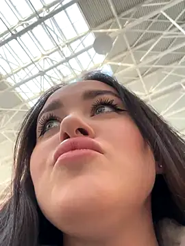 Snapshot of KiraSunshine chatting on 20, 10, 2025 KiraSunshine online show from 20, 10, 2025