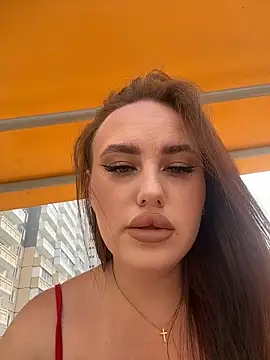 Snapshot of KiraSunshine chatting on 12, 6, 2026 KiraSunshine online show from 12, 6, 2026