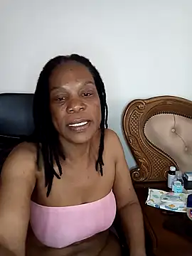 Hotcougar online show from 10, 11, 2025