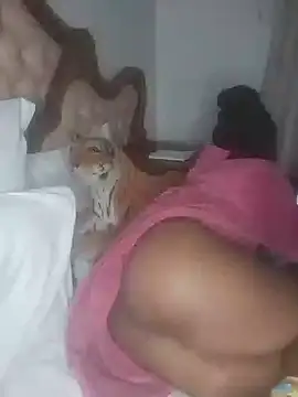 Hotcougar online show from 17, 11, 2025