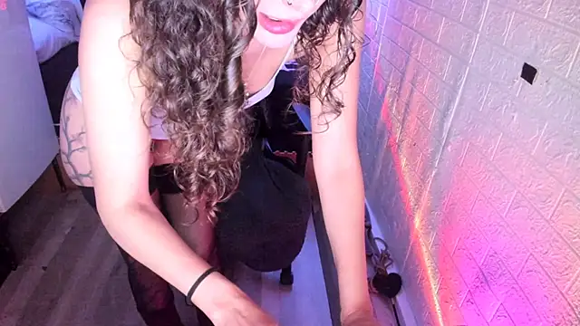 MartesBratty online show from 16, 2, 2026