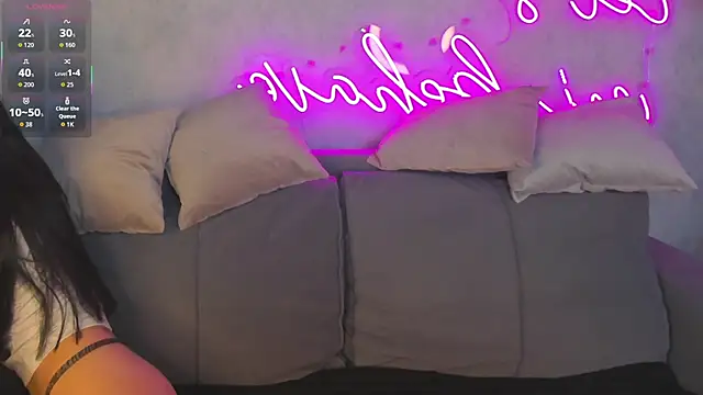 Eva Mayers online show from 25, 11, 2025