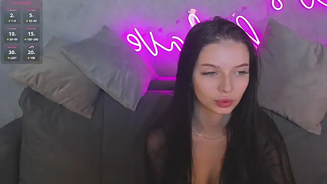 Eva Mayers online show from 18, 11, 2025