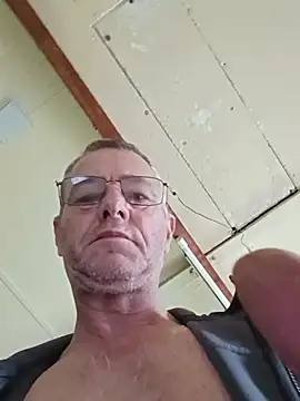 Snapshot of Sexyfab65 chatting on 13, 5, 2026 Sexyfab65 online show from 13, 5, 2026