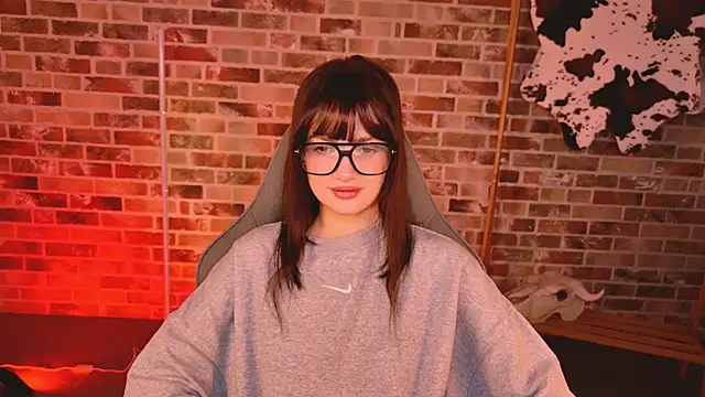 KiraVair online show from 3, 4, 2026