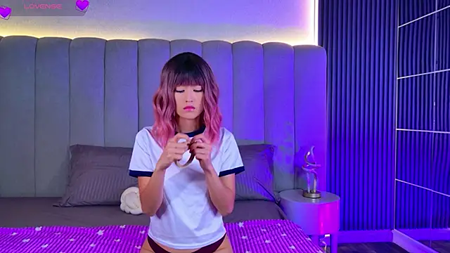 Tiny Dream online show from 20, 12, 2025