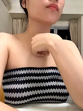 Minhee22 online show from 29, 10, 2025