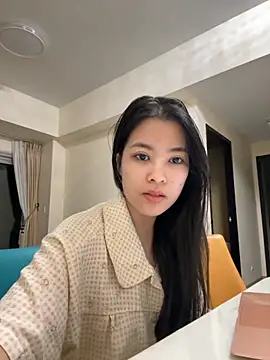 Minhee22 online show from 21, 10, 2025