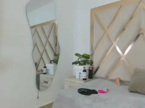 valentinaasm online show from 29, 3, 2026