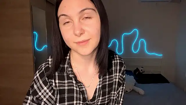 MyraLitterers online show from 10, 2, 2026