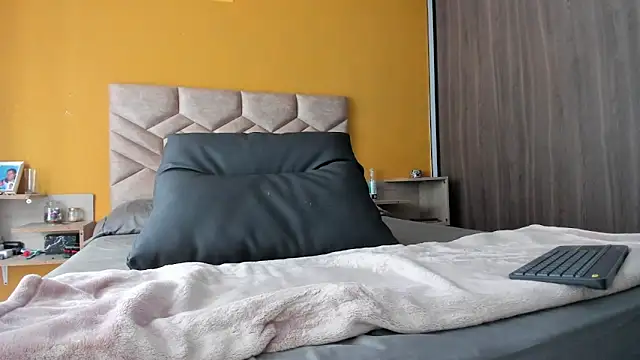 Gregory mancini online show from 5, 4, 2026