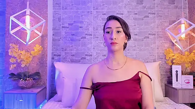 Snapshot of Catalina-Thompson chatting on 8, 11, 2025 Catalina-Thompson online show from 8, 11, 2025