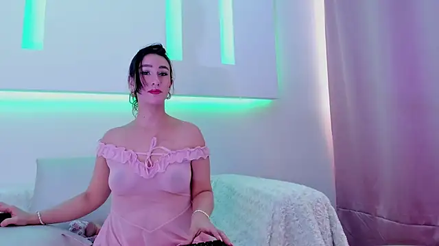 Snapshot of Catalina-Thompson chatting on 17, 1, 2026 Catalina-Thompson online show from 17, 1, 2026