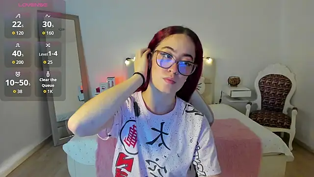 Snapshot of Amaraa_couper1 chatting on 5, 11, 2025 Amaraa couper1 online show from 5, 11, 2025