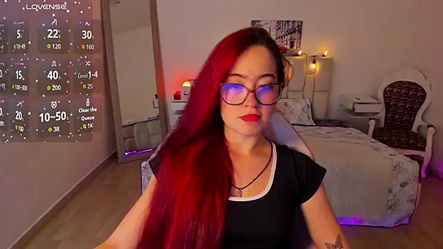 Snapshot of Amaraa_couper1 chatting on 18, 11, 2025 Amaraa couper1 online show from 18, 11, 2025