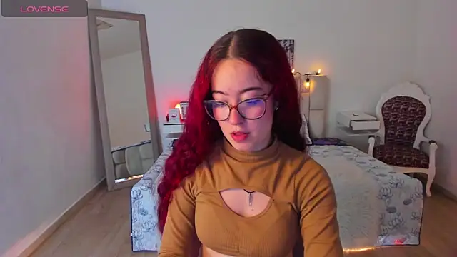 Snapshot of Amaraa_couper1 chatting on 15, 11, 2025 Amaraa couper1 online show from 15, 11, 2025