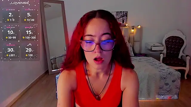 Snapshot of Amaraa_couper1 chatting on 13, 11, 2025 Amaraa couper1 online show from 13, 11, 2025