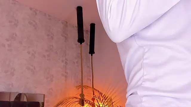 Snapshot of david_lux chatting on 10, 11, 2025 david lux online show from 10, 11, 2025