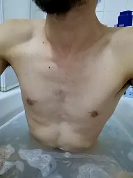 Snapshot of 16enes16 chatting on 4, 12, 2025 16enes16 online show from 4, 12, 2025