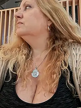 JennyInVegas online show from 7, 3, 2026