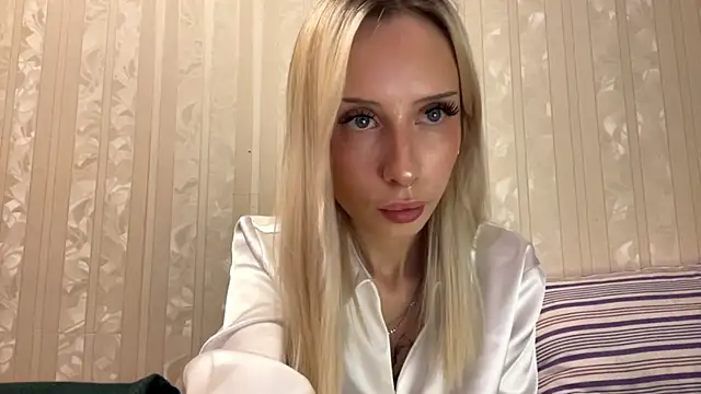 Twist drip blonde online show from 29, 10, 2025