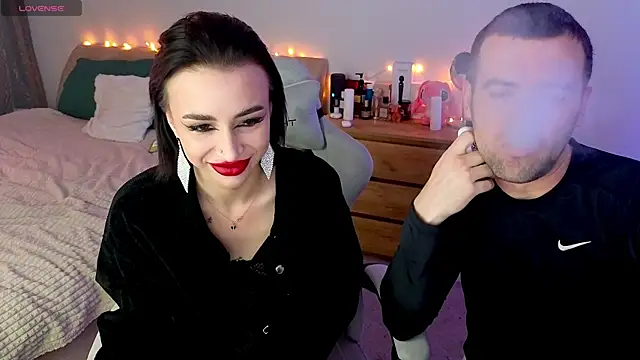 AdeleLaCr0ix online show from 1, 12, 2025