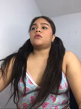 2moons full of love online show from 14, 6, 2026