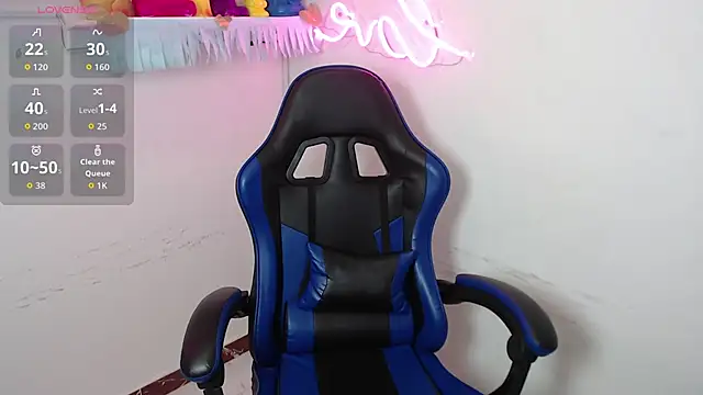 littlee red online show from 7, 11, 2025