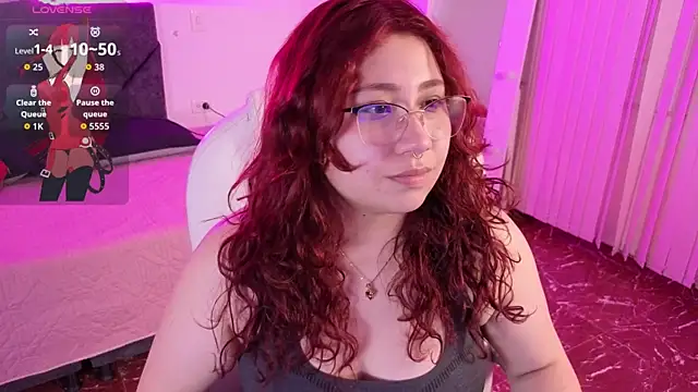 littlee red online show from 21, 5, 2026