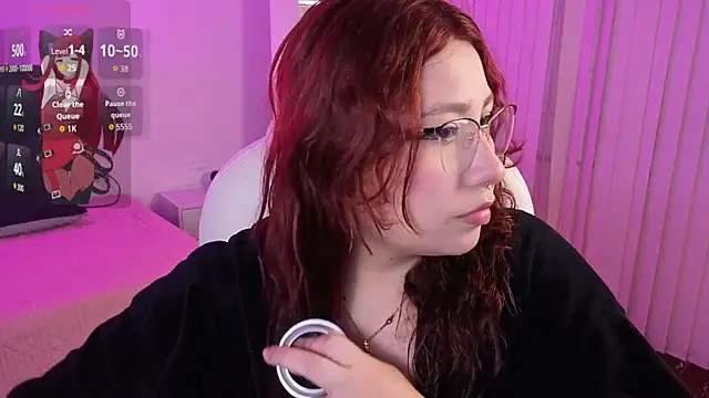 littlee red online show from 23, 5, 2026