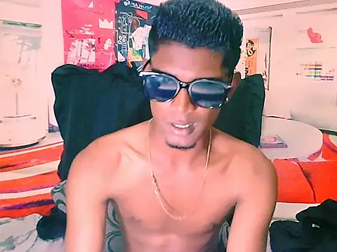 IndianThuggin online show from 6, 11, 2025