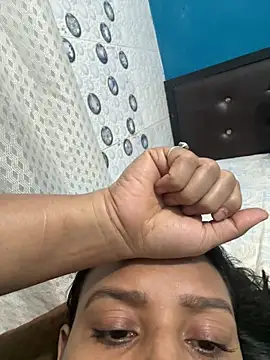 heenashai online show from 10, 11, 2025