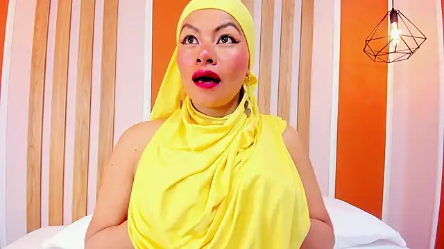 SophiaBeckerr online show from 12, 1, 2026