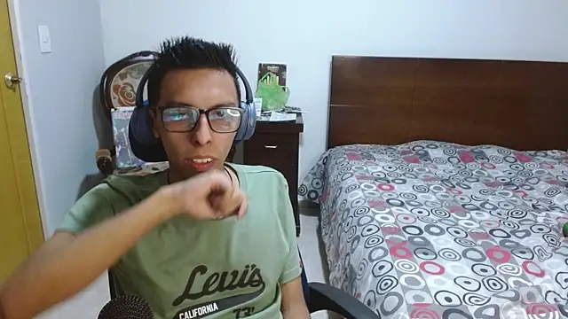 DavTwink3100 online show from 26, 11, 2025