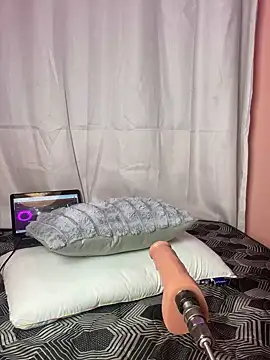 Snapshot of dime213 chatting on 18, 2, 2026 dime213 online show from 18, 2, 2026