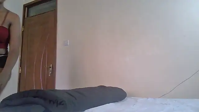 Snapshot of dime213 chatting on 2, 11, 2025 dime213 online show from 2, 11, 2025