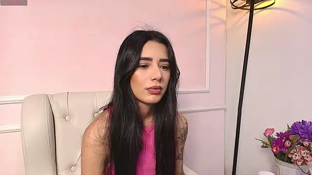 Scarlett Keller online show from 1, 12, 2025