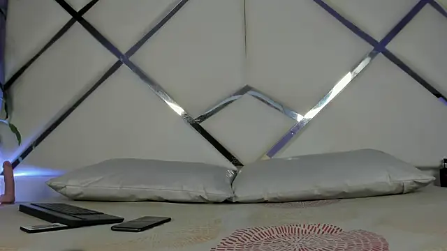 Emiliano Reyes online show from 29, 10, 2025