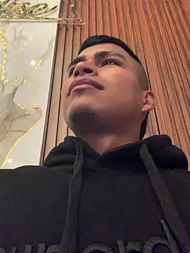 Emiliano Reyes online show from 6, 6, 2026