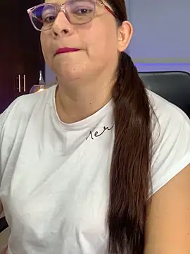 Orianabluee  online show from 29, 10, 2025