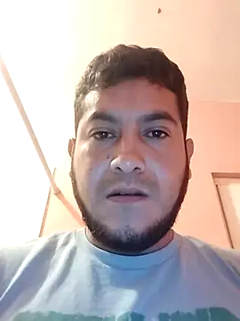 Snapshot of Travieso_21 chatting on 20, 11, 2025 Travieso 21 online show from 20, 11, 2025