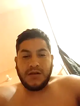 Snapshot of Travieso_21 chatting on 16, 11, 2025 Travieso 21 online show from 16, 11, 2025