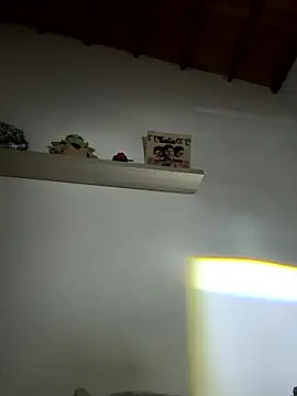 valeriahornier online show from 8, 1, 2026