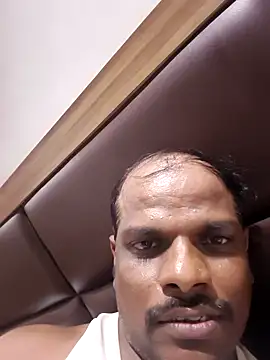 RNlov online show from 6, 11, 2025