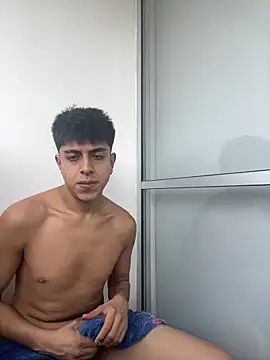 Snapshot of motomotoboy chatting on 1, 3, 2026 motomotoboy online show from 1, 3, 2026