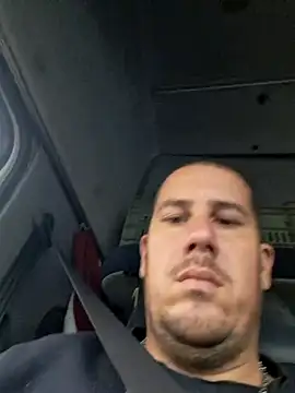 Snapshot of Szeximado31 chatting on 12, 11, 2025 Szeximado31 online show from 12, 11, 2025