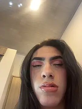 Agattha22 online show from 7, 11, 2025